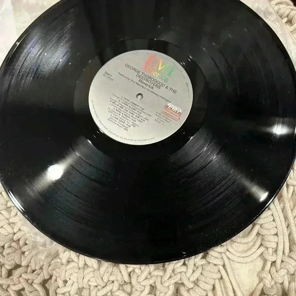 George ThOrOgOOD AND THE destroyers maverick LP record. - Picture 4 of 5